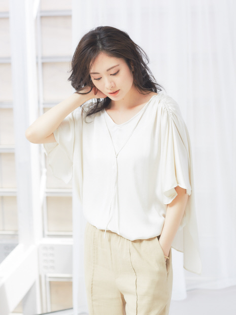 《再入荷》【限定】サテンギャザー2WAYブラウス