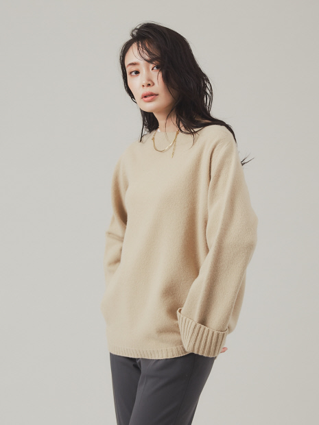 カシミヤ混ボートハイネックプルオーバー
