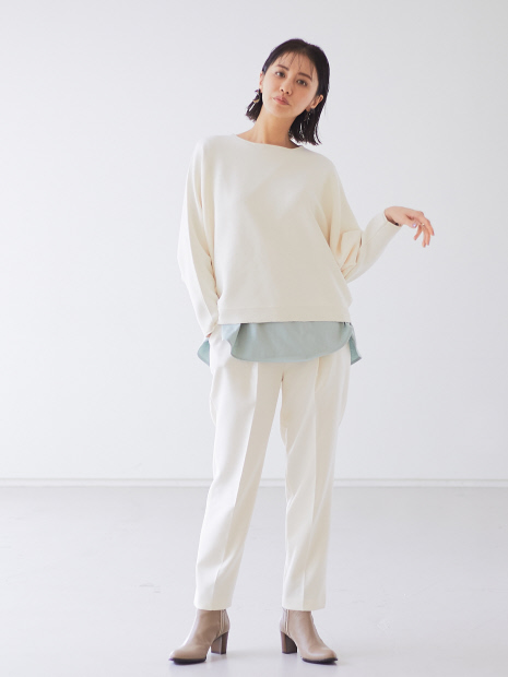 【全店展開決定】サイドスリットロンT