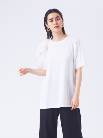 OUTLET (Ladie's) - 【boussole×qualite】ショルダーレースTシャツ(オーバーサイズ)