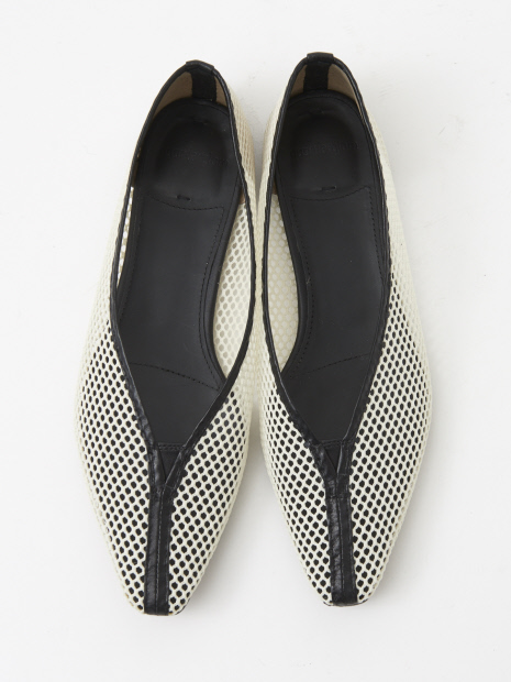 【quartierglam】FLAT MESH PUMPS
