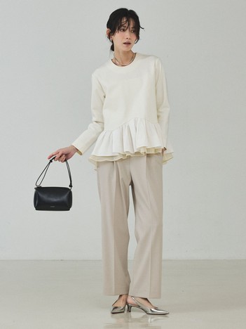 センタープレスストレートパンツ