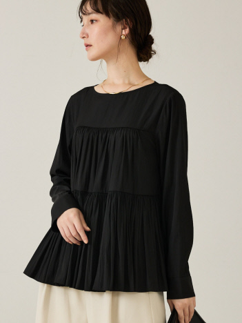 エアーフローティアードブラウス