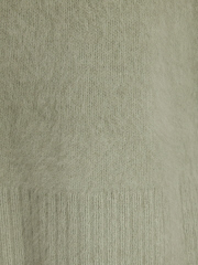 MATERIAL