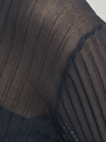 MATERIAL