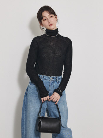 MATERIAL