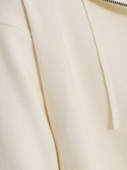 MATERIAL