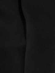MATERIAL