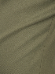 MATERIAL