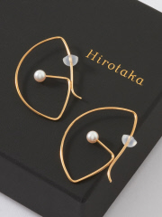 DESIGNWORKS (Ladie's) - Hirotaka Akoya Pearl Floating M ピアス