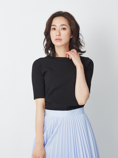リブ風ニットTシャツ