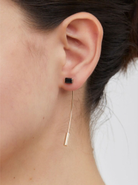 Hirotaka /ヒロタカ】BIRD OF PARADISEオニキス アローピアス