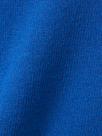 MATERIAL