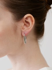 MARIHA シルバー オーバル型ピアス MARIHA /マリハ】フープピアス オーバル (シルバーカラー)【SV925