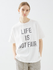 デザインワークス (レディース)
REMI RELIEF ロゴTシャツ LIFE IS NOT FAIR