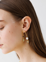 デザインワークス (レディース)
ADER. bijoux Gem stone hoop pierce