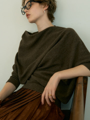 ウールホールガーメントアシメトリーニット