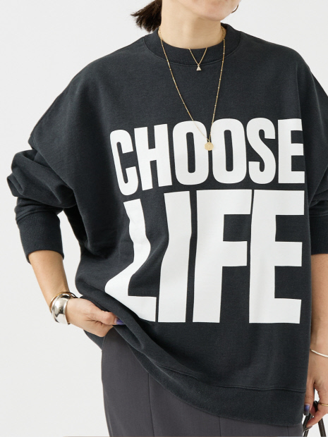 【KATHARINE HAMNETT /キャサリンハムネット 】ORGANIC SLOGAN PULLOVER ロゴスウェット【予約】