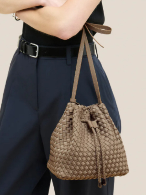 NAGHEDI/ナゲディ】Gramercy Medium Bucket ドロストショルダー