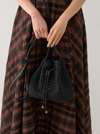 【NAGHEDI/ナゲディ】Gramercy Medium Bucket　ドロストショルダーバッグ