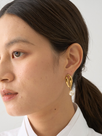 【ADER.bijoux/アデルビジュー】EPARS pearl pierce　ピアス【予約】