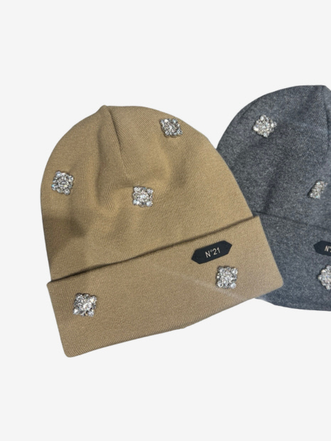 N゜21/ヌメロヴェントゥーノ】ビジューニットキャップ｜DESIGNWORKS