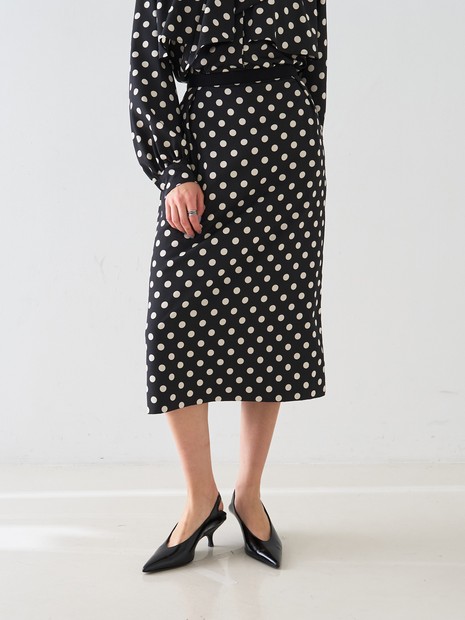 【セットアップ対応】ドットプリントミドル丈スカート