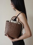 【NHE/ニエ】 VUA MID　かごバッグ