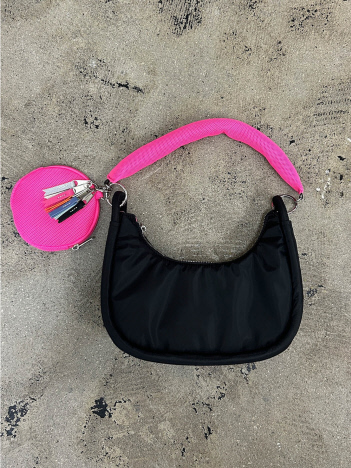 【cheek】round 2WAY shoulder 2WAY ハーフムーン型 ワンハンドバッグ