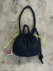 ノミネ
【cheek】puff kinchaku 2WAY tote 巾着 ショルダーバッグ