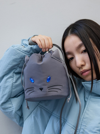 【FAVORI】黒猫 灰猫 巾着ショルダーバッグ