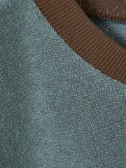 MATERIAL