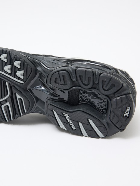 MIZUNO】WAVE RIDER 10 レースアップスニーカー｜NOMINE / ノミネ