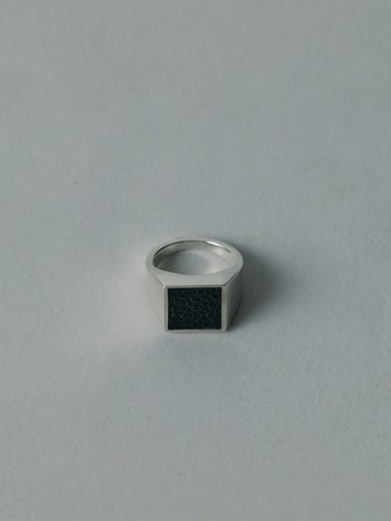 【UNISEX】SIGNET SQUARE RING / シグネットスクエア リング