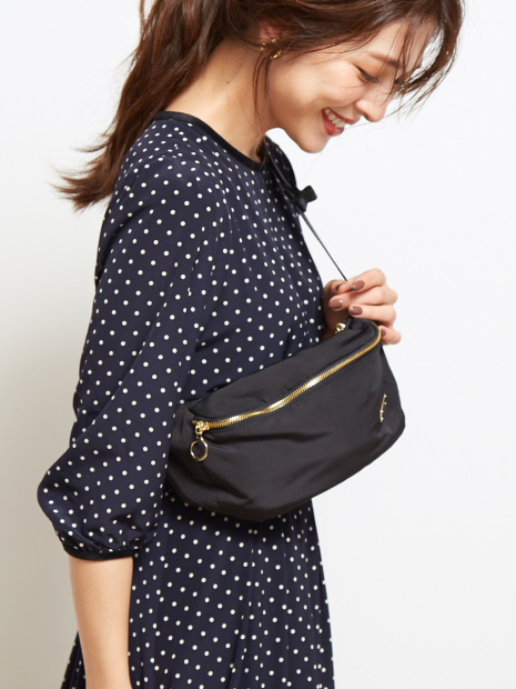 待望の再入荷!【WEB別注】ボディバッグ