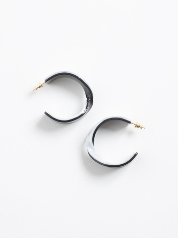 ●Casselini/アクリルツイストピアス