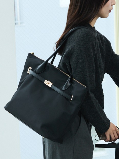 バッグ karikari kariさんコラボ】多機能BELTEDナイロントート/A4/通勤/16インチPC対応