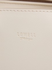 MATERIAL