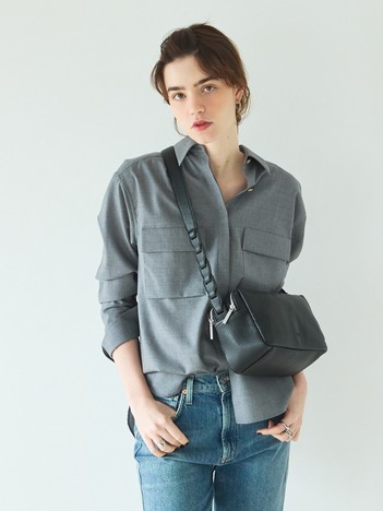 【再入荷】Frec/Wファスナースクエアショルダー