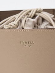 MATERIAL