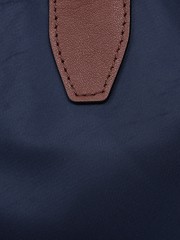 MATERIAL