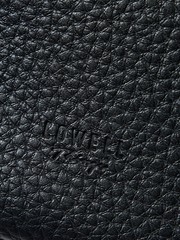 MATERIAL