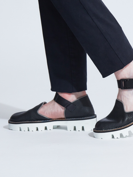 FIDLOCKシャークソールスポーツサンダル