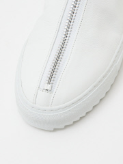 MATERIAL