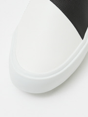 MATERIAL