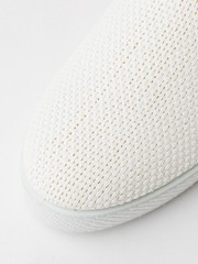 MATERIAL