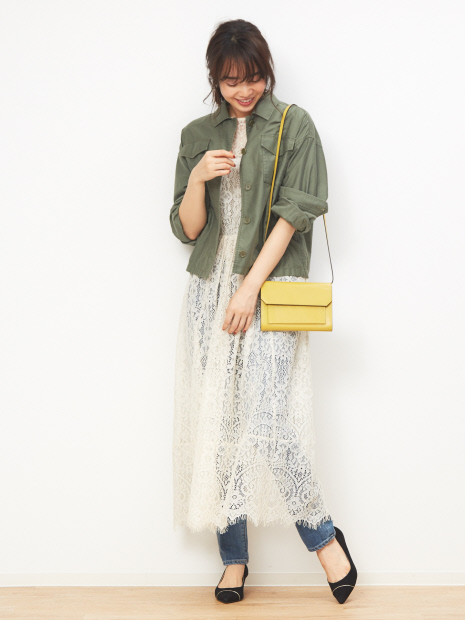 fluffy fit チェーンポインテッドパンプス