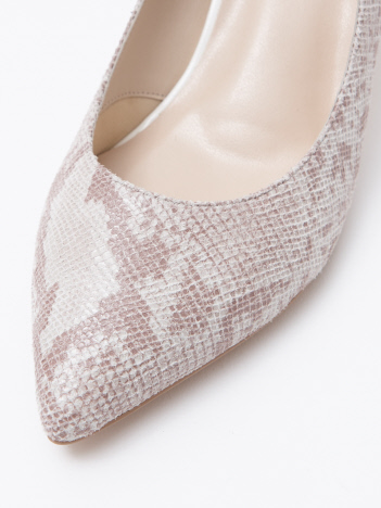MATERIAL