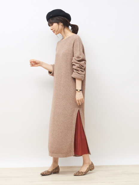 fluffy fit メタルヒールパンプス