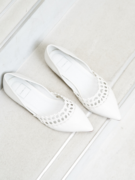 【WEB限定】メッシュキリカエ ポインテッド パンプス